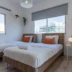 Citrus 3-bedroom In Daire